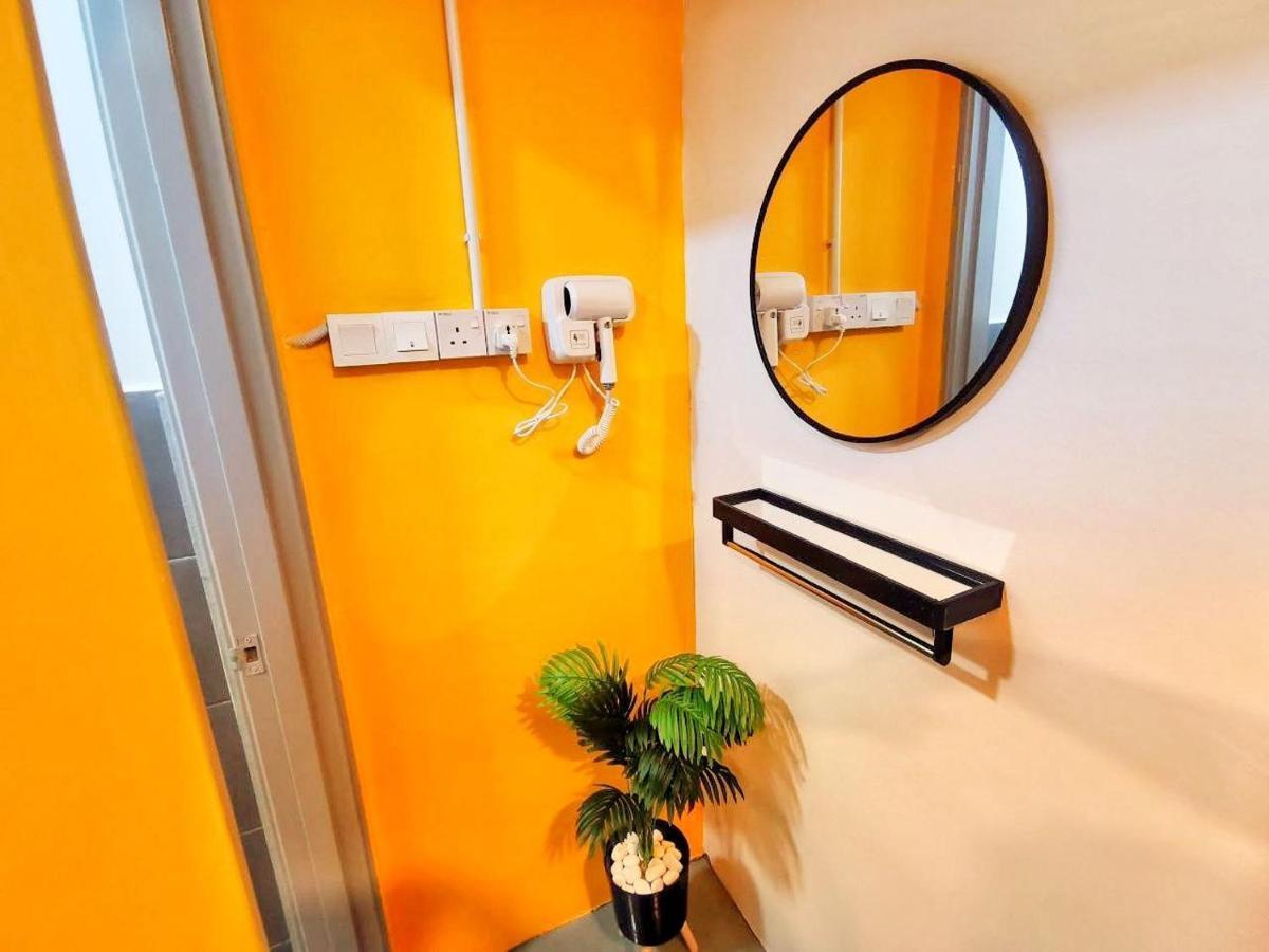 The Cocoon Capsule Hotel Cameron Highlands Exteriör bild