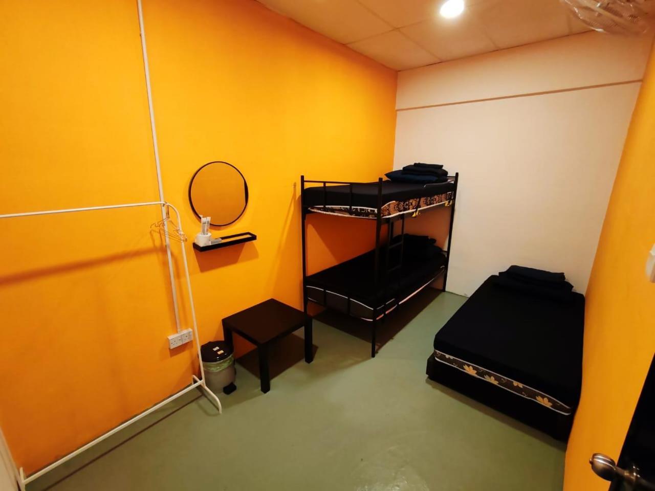 The Cocoon Capsule Hotel Cameron Highlands Exteriör bild