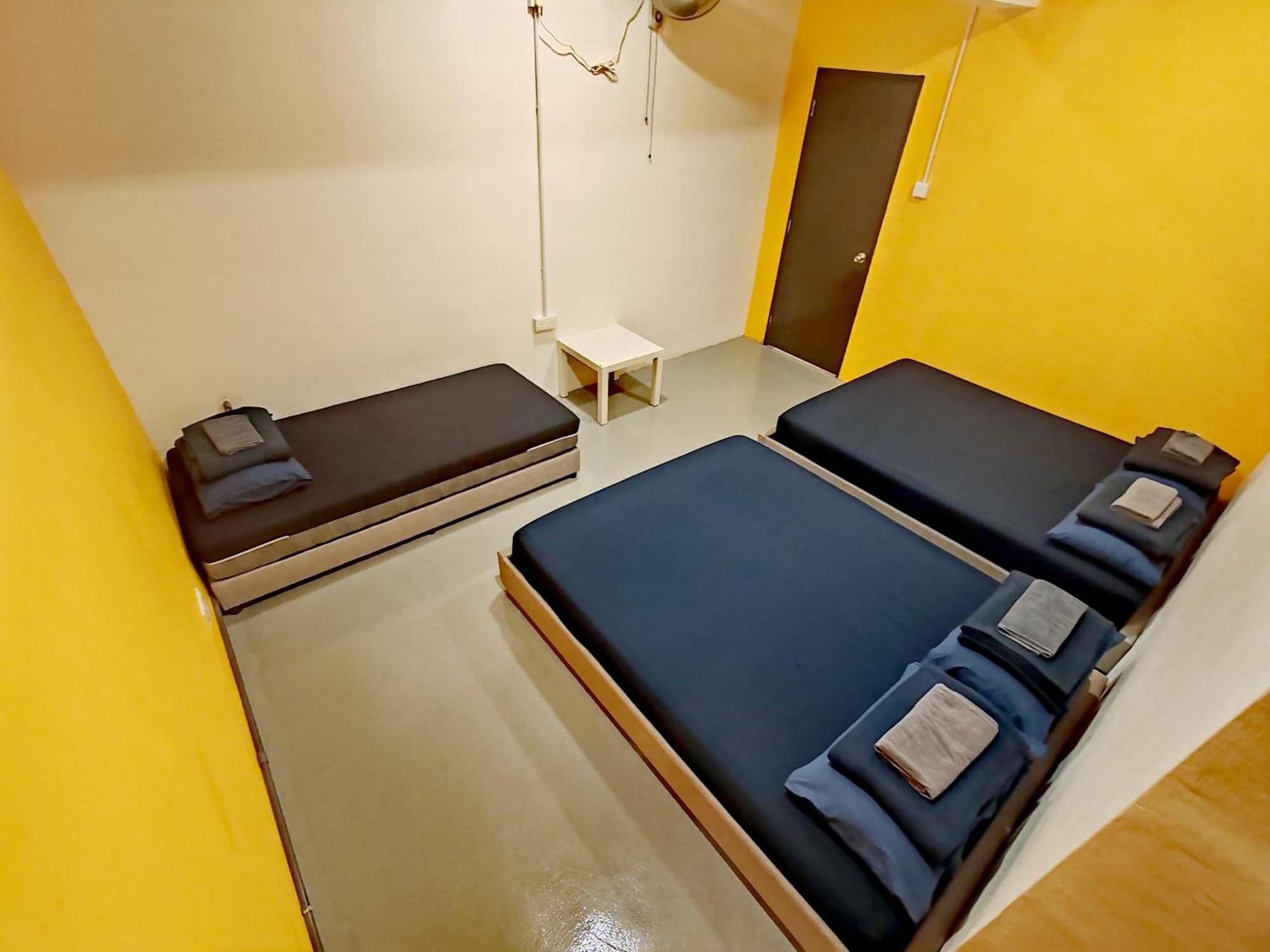 The Cocoon Capsule Hotel Cameron Highlands Exteriör bild