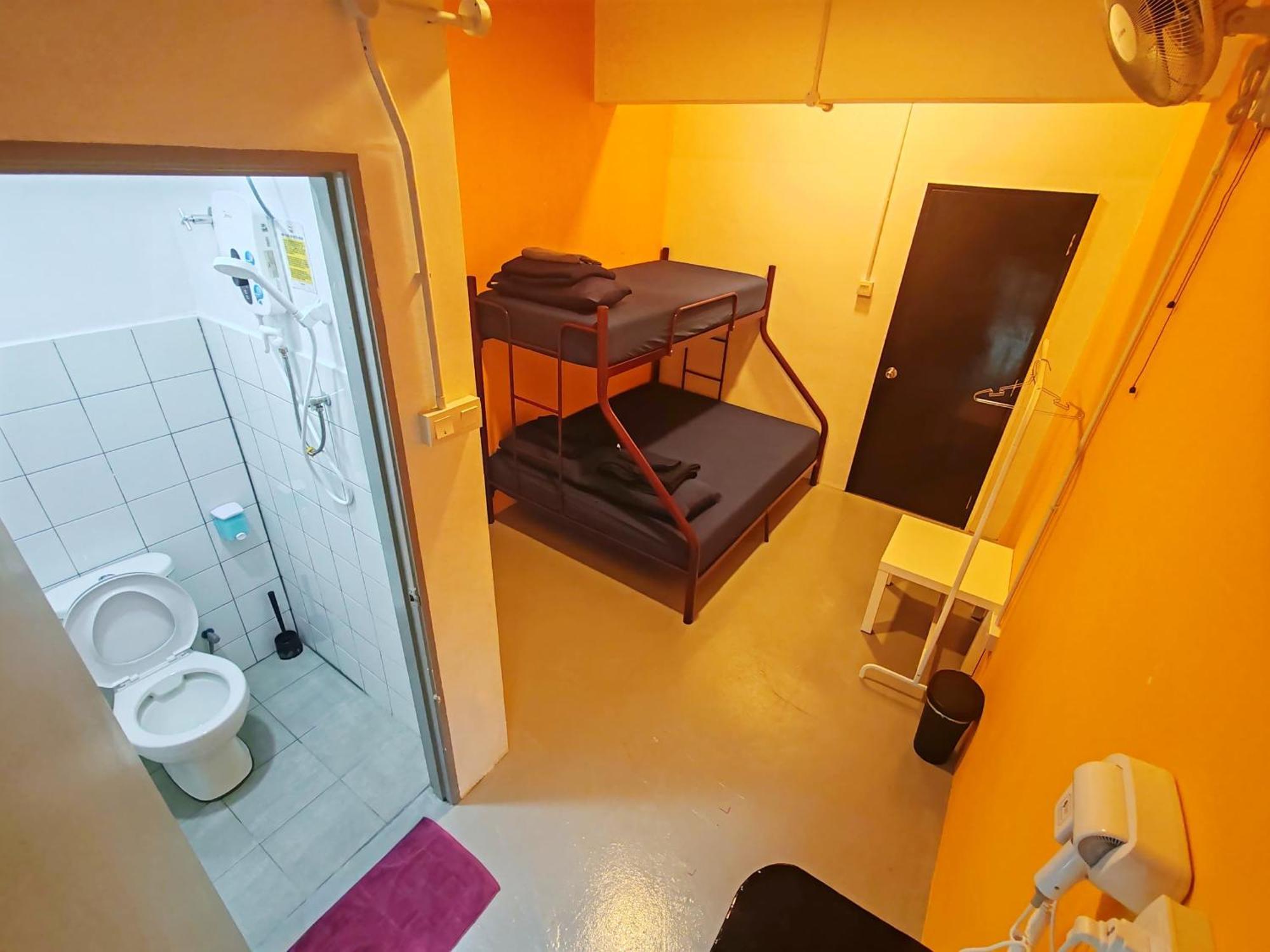 The Cocoon Capsule Hotel Cameron Highlands Exteriör bild
